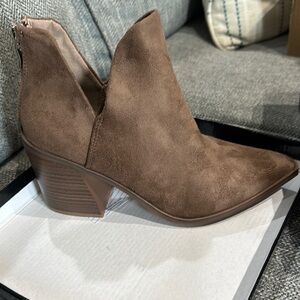 Forever Link Suede Brown Ankle Boots